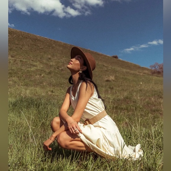 BOHME Natalie Tiered Midi Dress in Cream Bohemian Sleeveless Minimalist - Picture 3 of 13